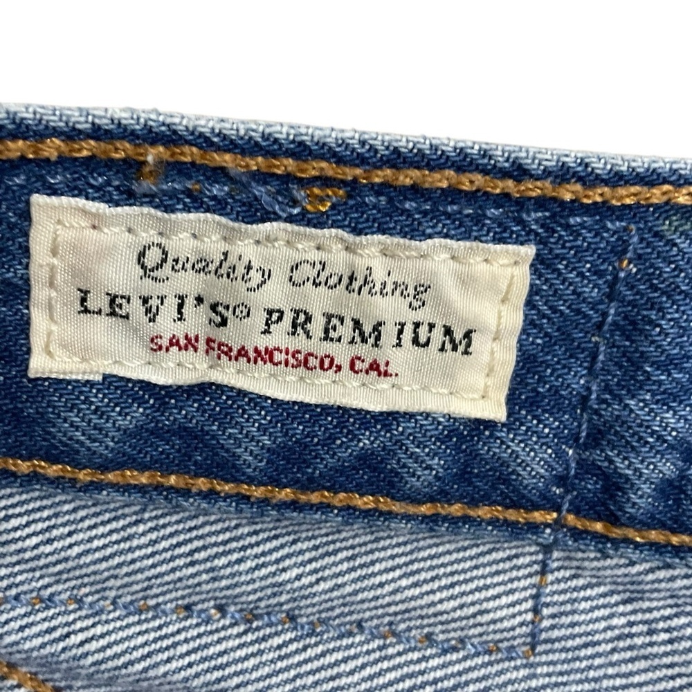 Levi’s Premium 501 High Rise Distressed Button Fly Denim Shorts Size 27 - Picture 6 of 10